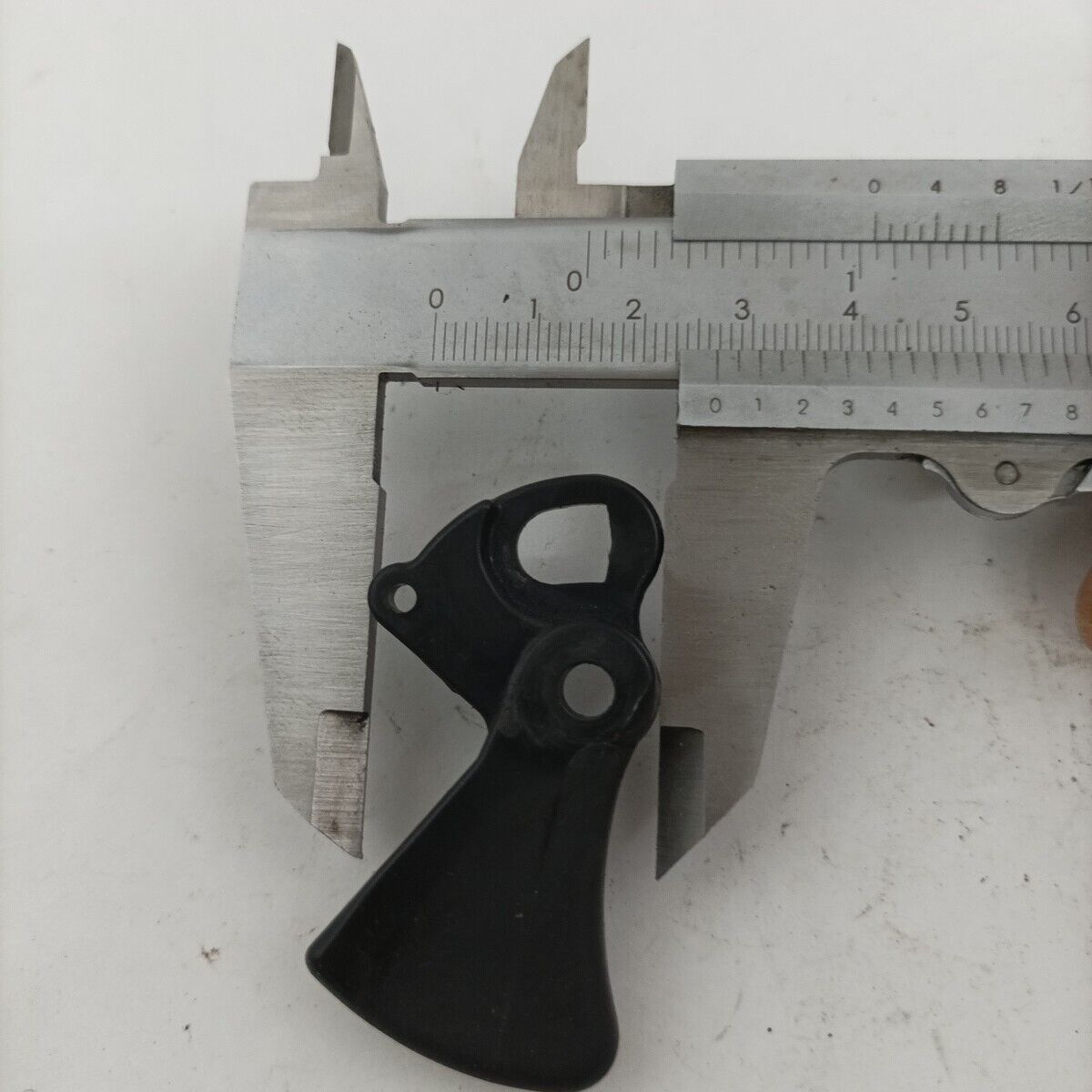 Ricambio COMANDO ACCELERATORE GAS carburatore MOTOSEGA HOMELITE XL - 12 usato