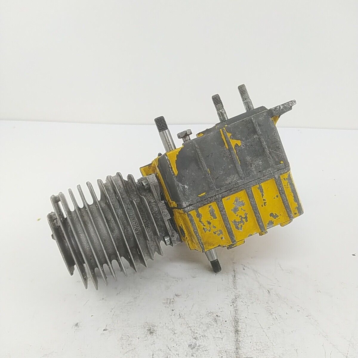 ricambio CILINDRO PISTONE MOTORE COMPLETO per motosega ALPINA CASTOR 41 40 usati