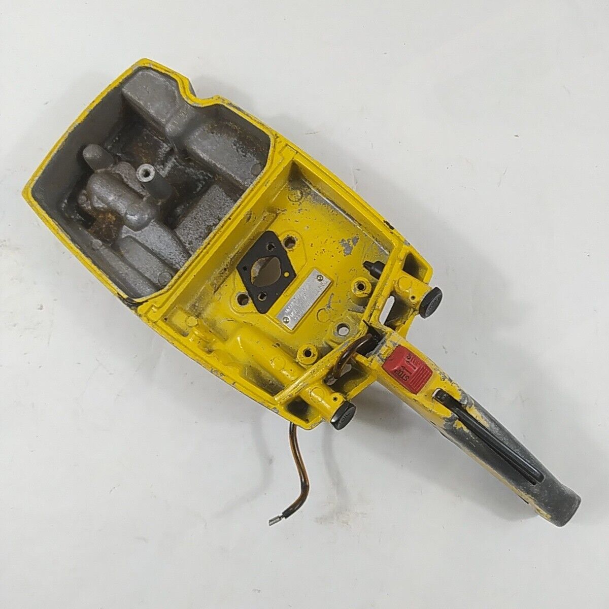 Ricambi IMPUGNATURA MANIGLIA PER MOTOSEGA MCCULLOCH PRO MAC 555 usati