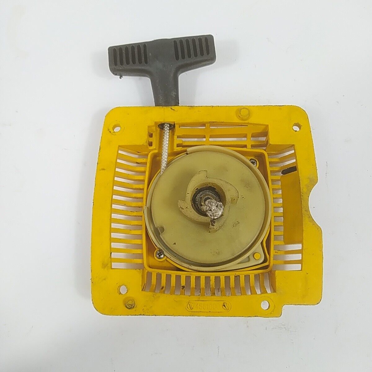 Ricambio per motosega ALPINA 500 COPERCHIO DI AVVIAMENTO A STRAPPO start usato