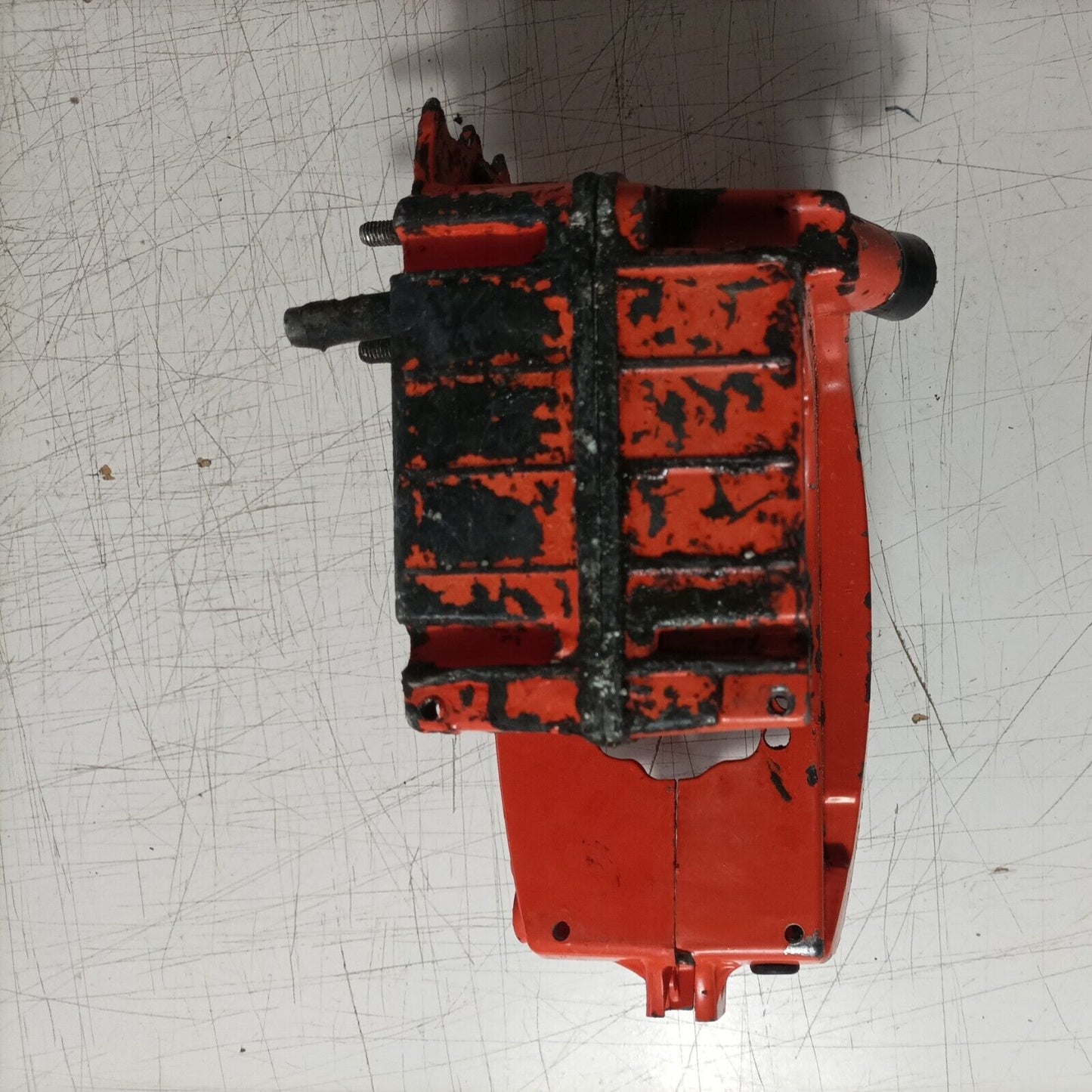 CARTER BASAMENTO CILINDRO TELAIO ARANCIO PER MOTOSEGA CASTOR C70 ALPINA A 70