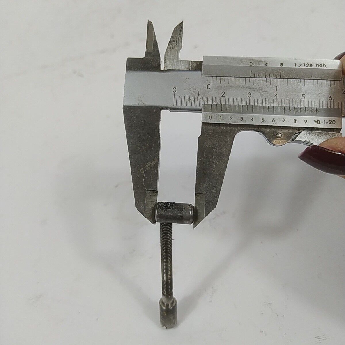 Ricambio per motosega OLEO-MAC 350 PIASTRINA REGISTRO E BARRA CATENA usato