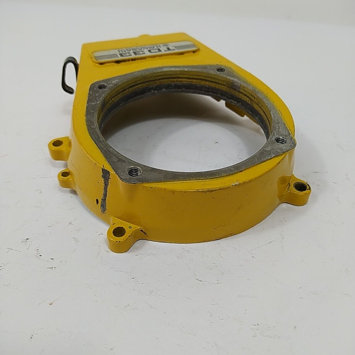 ricambio COPERCHIO VOLANO di accensione usato per decespugliatore KAWASAKI TD 33