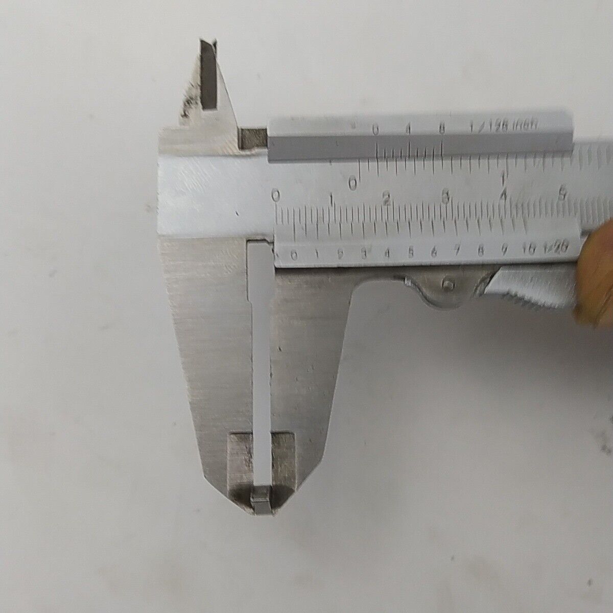 Ricambio CHIAVETTA VOLANO di accensione usata decespugliatore MARUYAMA 420 42