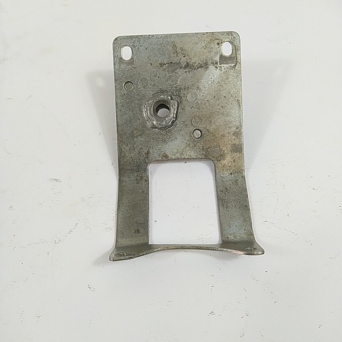 Ricambio DECESPUGLIATORE ECHO RM - 460 STAFFA MOTORE a zaino usato