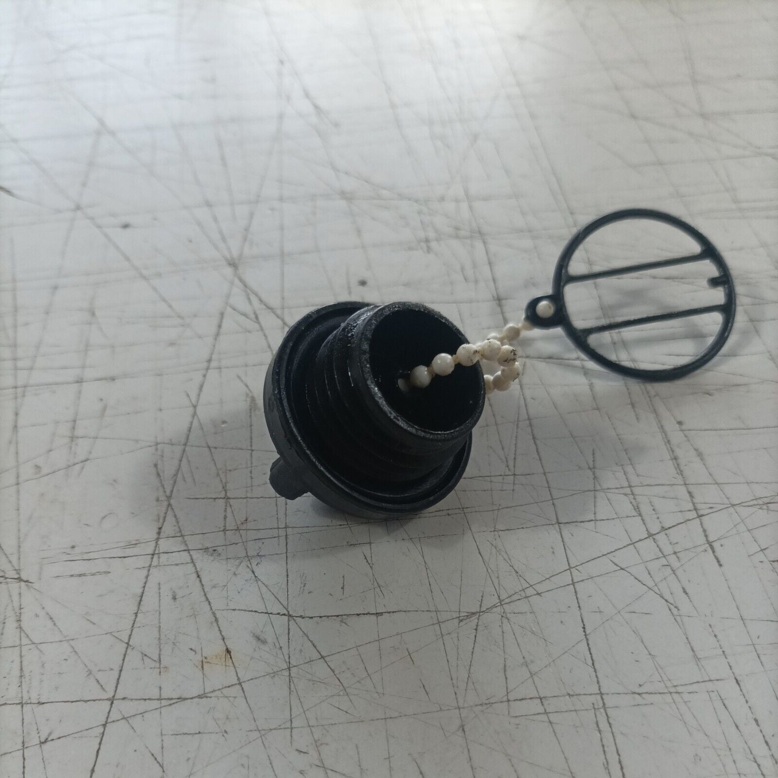 MOTOSEGA ALPINA P-400 TAPPO SERBATOIO OLIO CATENA ORIGINALE