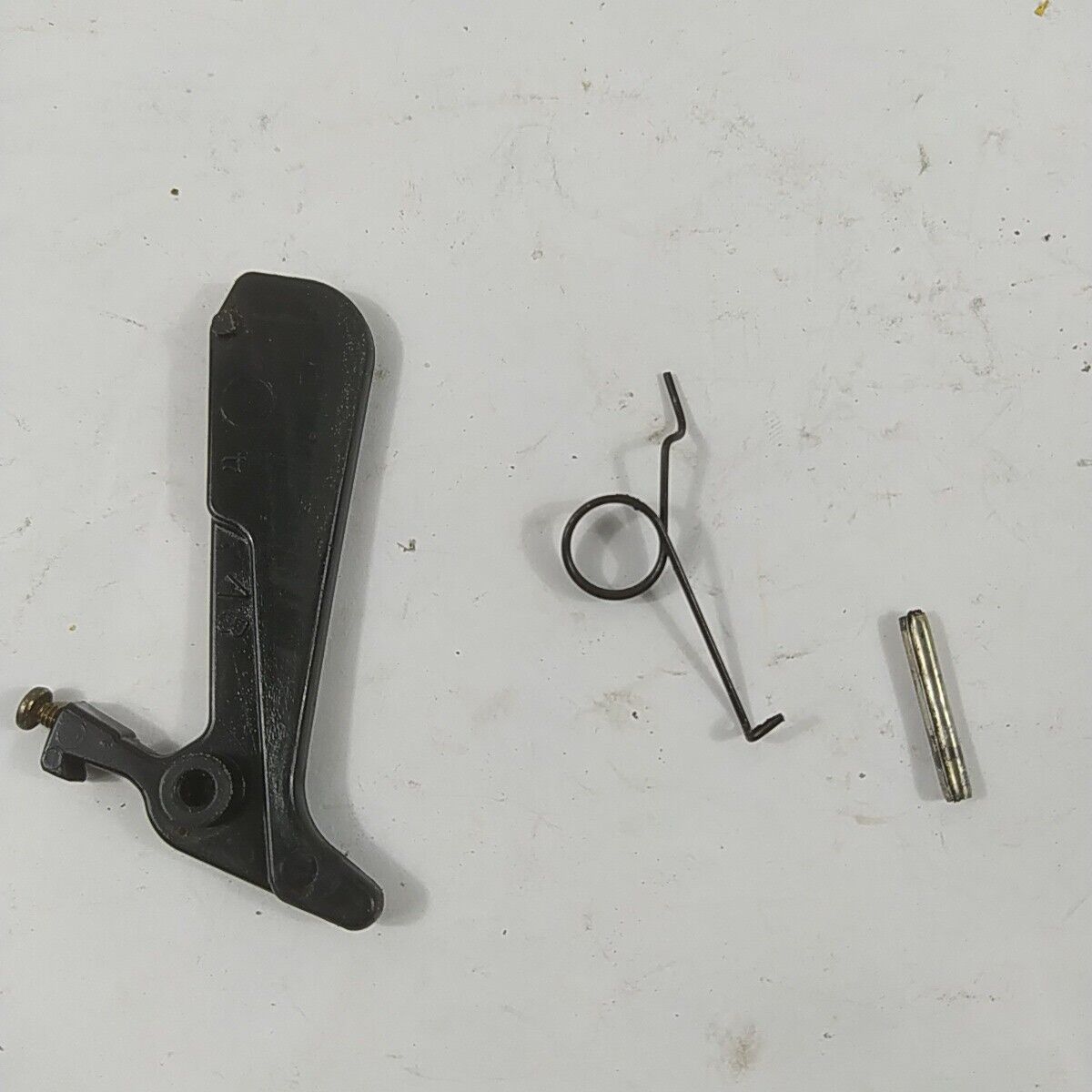 Ricambi LEVA COMANDO ACCELERATORE PER MOTOSEGA MCCULLOCH PRO MAC 700 usati