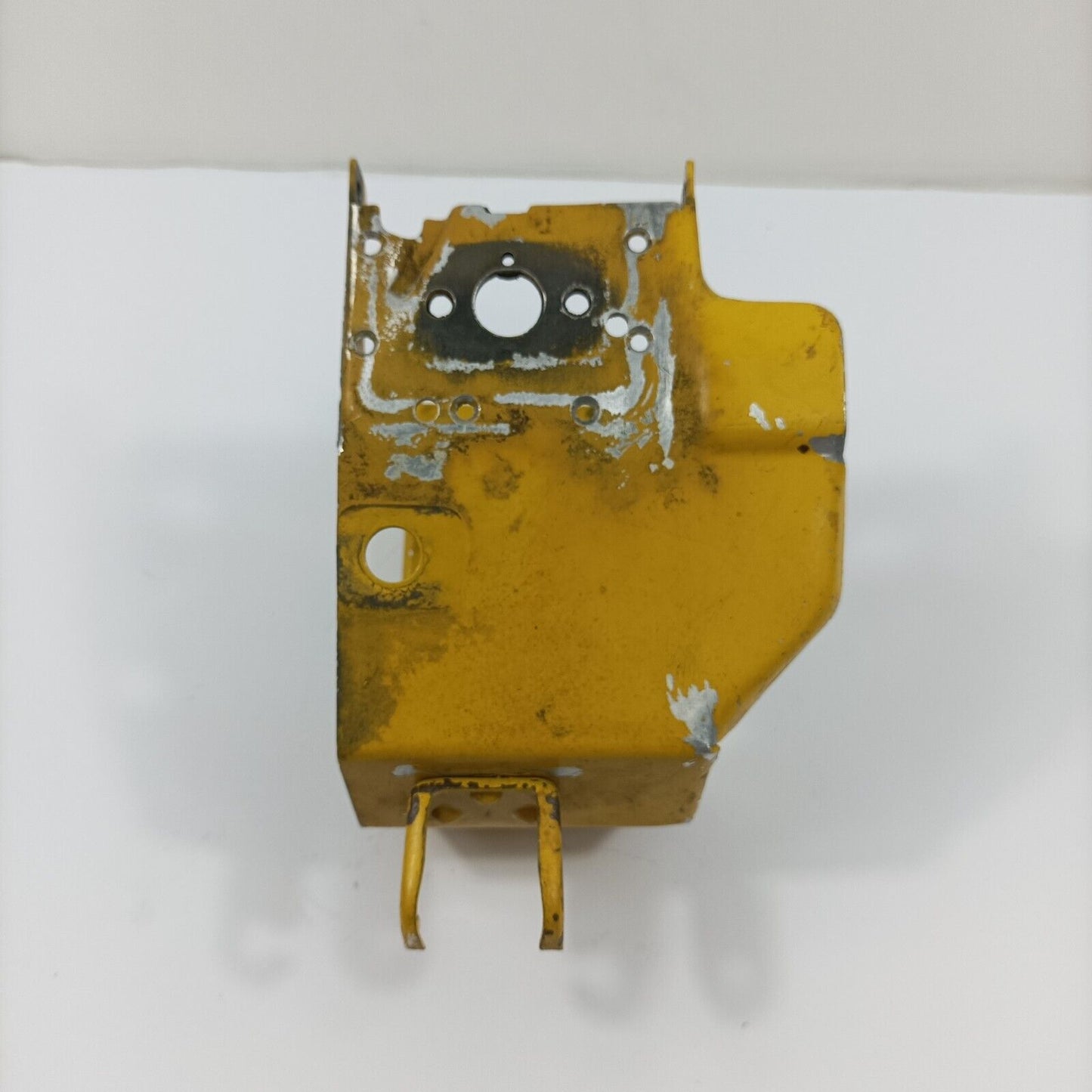 Ricambio TELAIO COPERCHIO COPRI MOTORE CILINDRO per motosega ALPINA A 40 usato