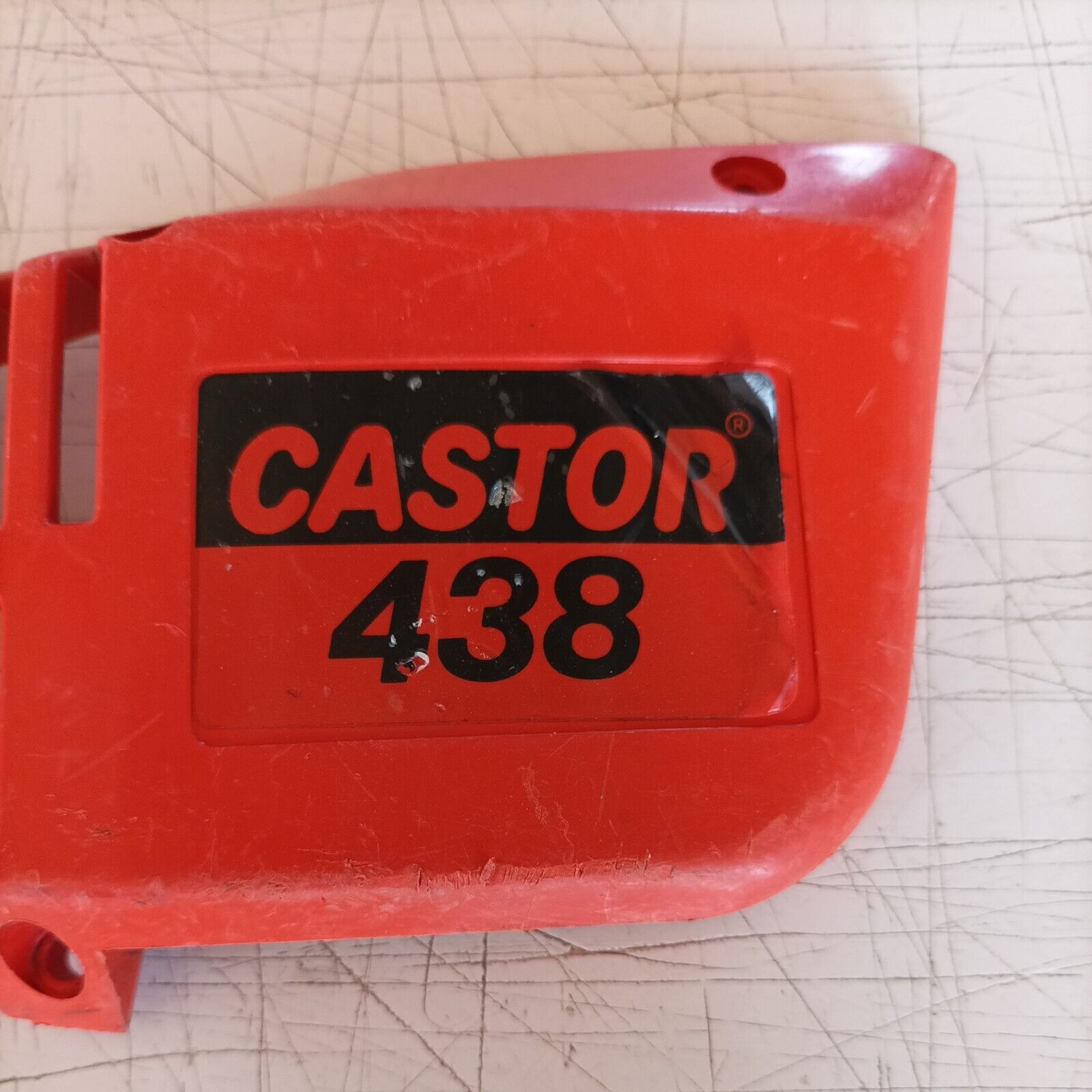 ricambi usati COPERCHIO COPRI FRIZIONE CATENA ORIGINALE PER MOTOSEGA CASTOR 438