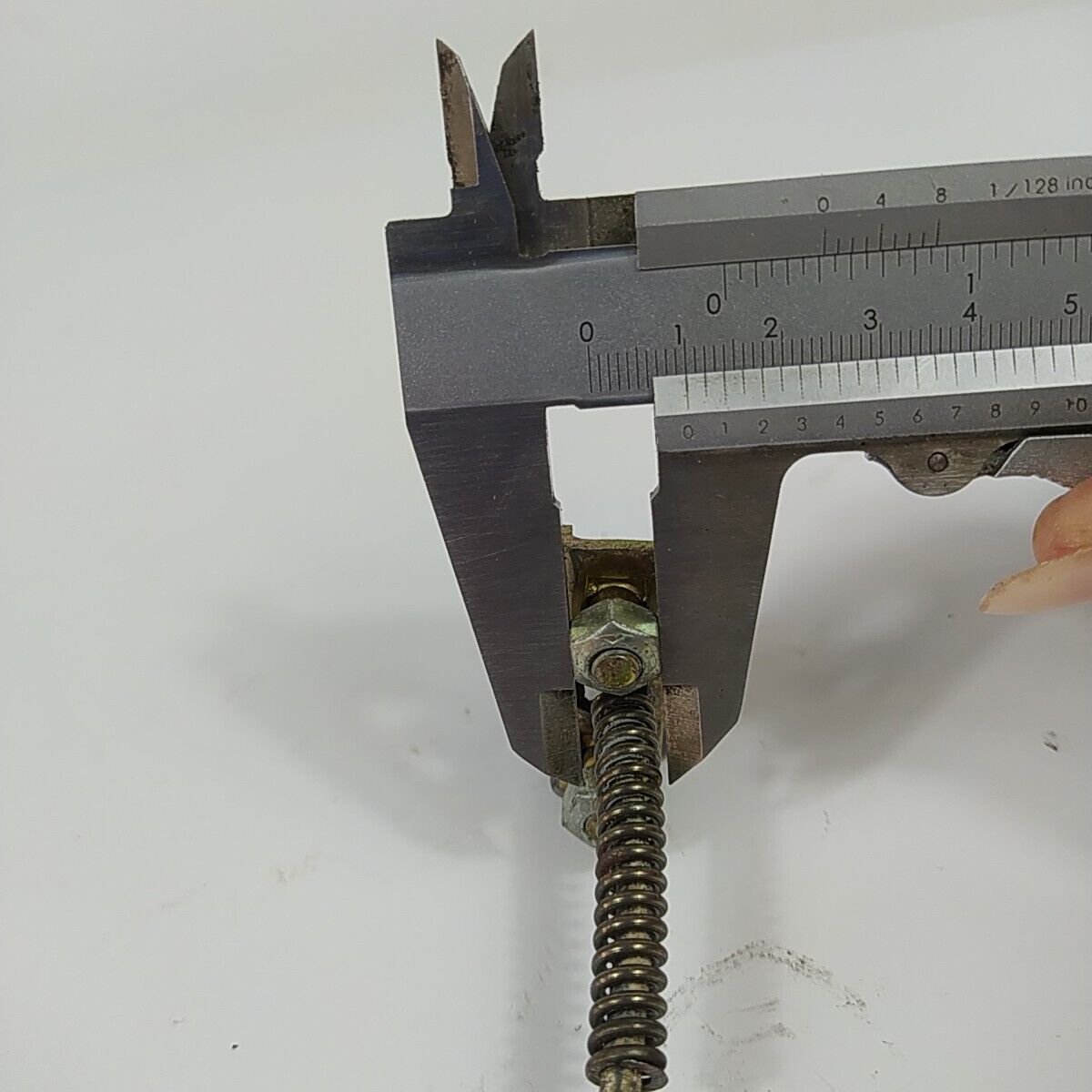 ricambio usato PROTEZIONE BLOCCO FRIZIONE CATENA per motosega CASTOR 438