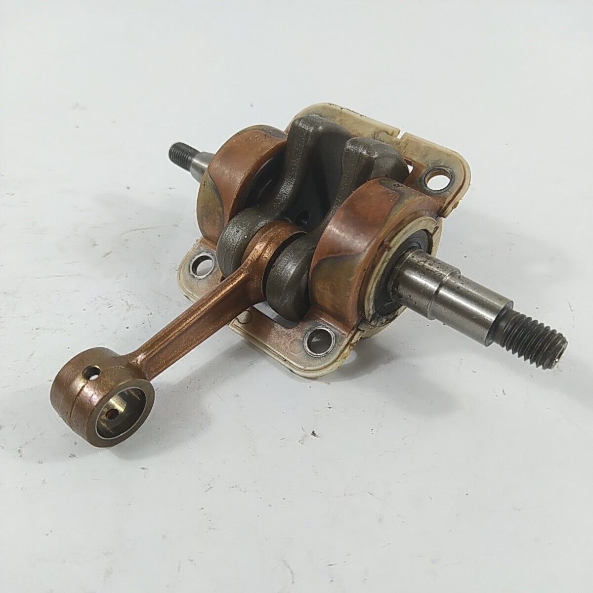 Ricambi per DECESPUGLIATORE HUSQVARNA 39 R usati ALBERO MOTORE ORIGINALE biella 