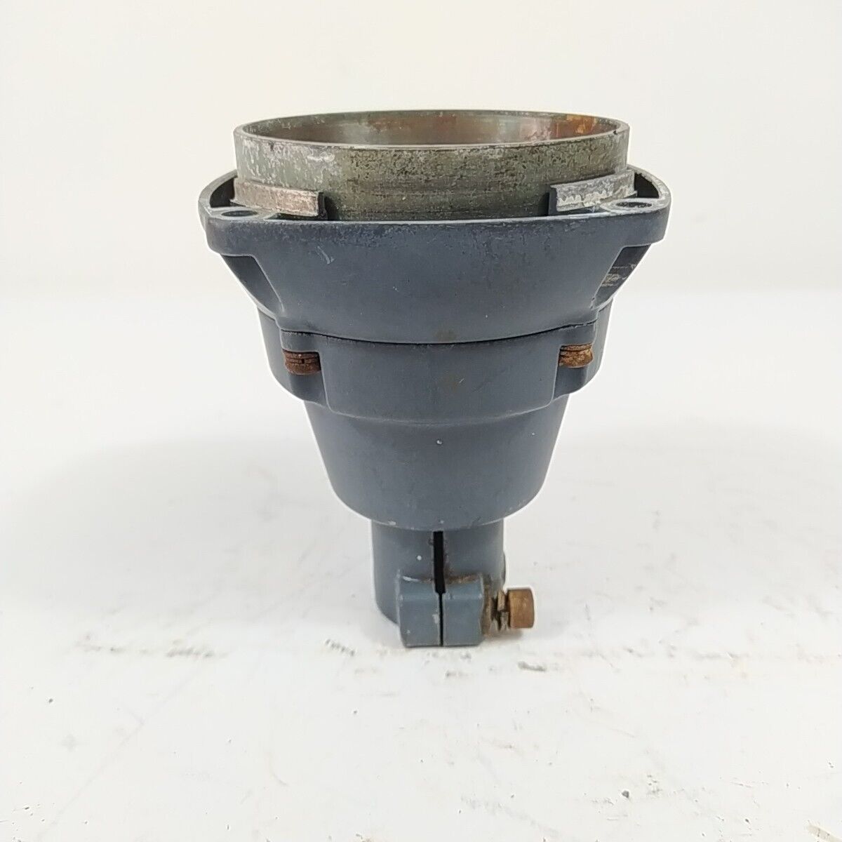 SUPPORTO E CAMPANA FRIZIONE PER DECESPUGLIATORE SOMEC SHT 40  SHT 34 