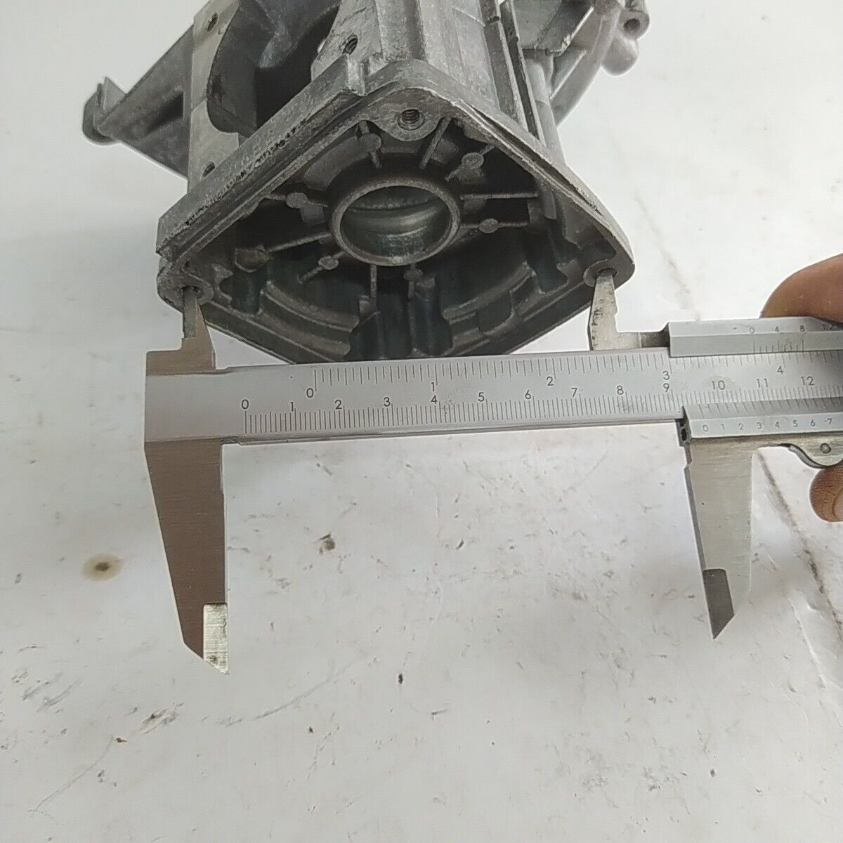 Ricambio CARTER BASAMENTO cilindro usato per decespugliatore MARUYAMA 420 42