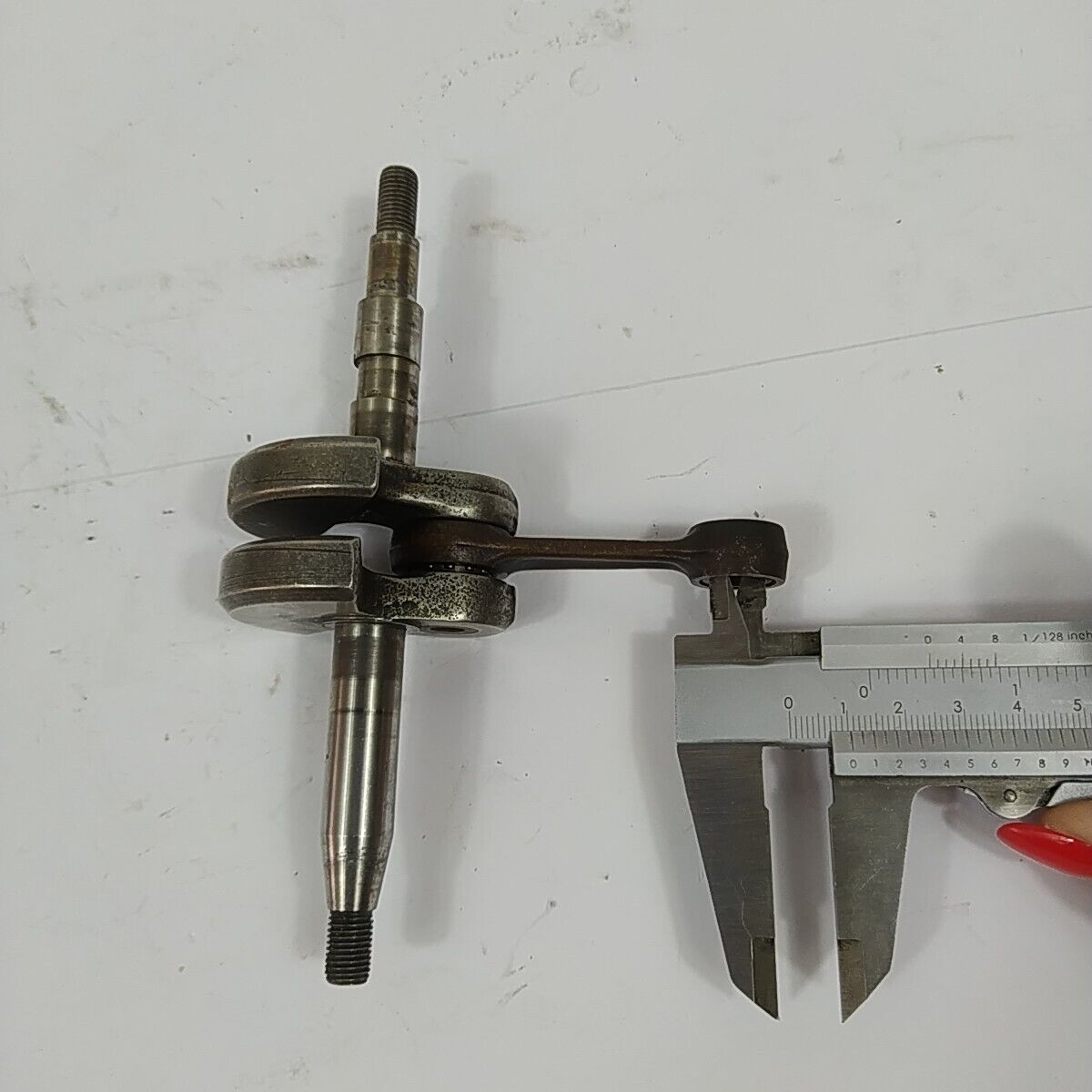 ricambi per MOTOSEGA OLEOMAC 240 ALBERO MOTORE ORIGINALE usati