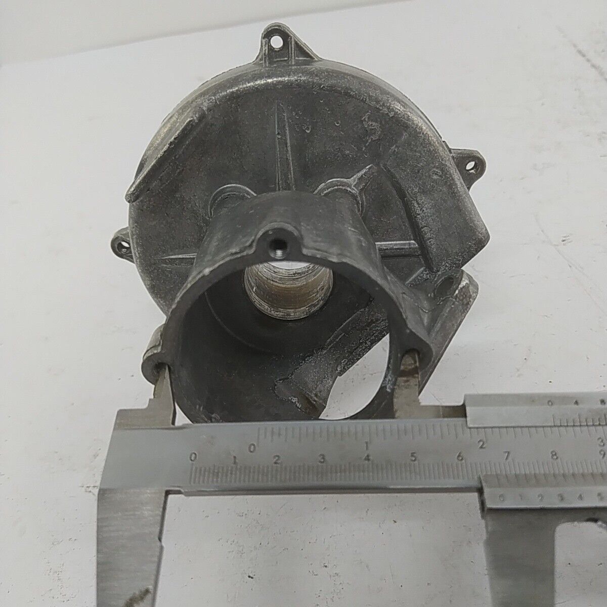 Ricambio usato CARTER BASAMENTO MOTORE cilindro per decespugliatore STIHL FS 44