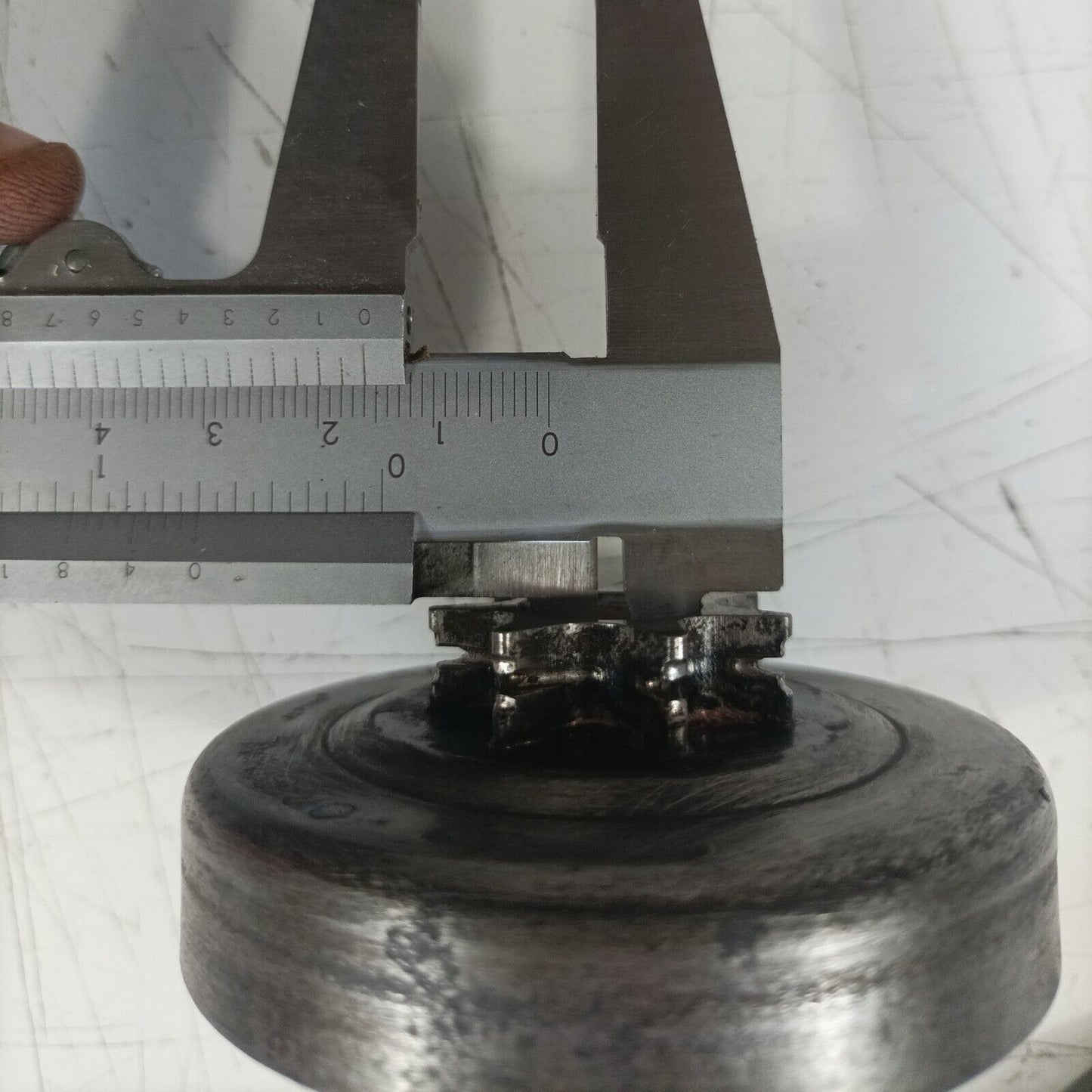 MOTOSEGA OLEOMAC OM 251 FRIZIONE E CAMPANA tamburo COMPLETA ricambi usati