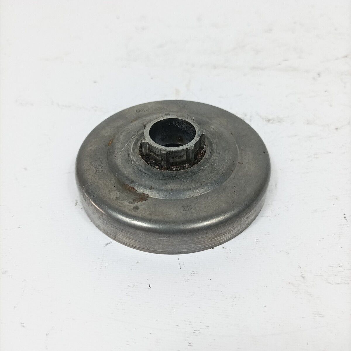 Ricambio usato CAMPANA TAMBURO FRIZIONE H7 030 223 100 per motosega DOLMAR 116