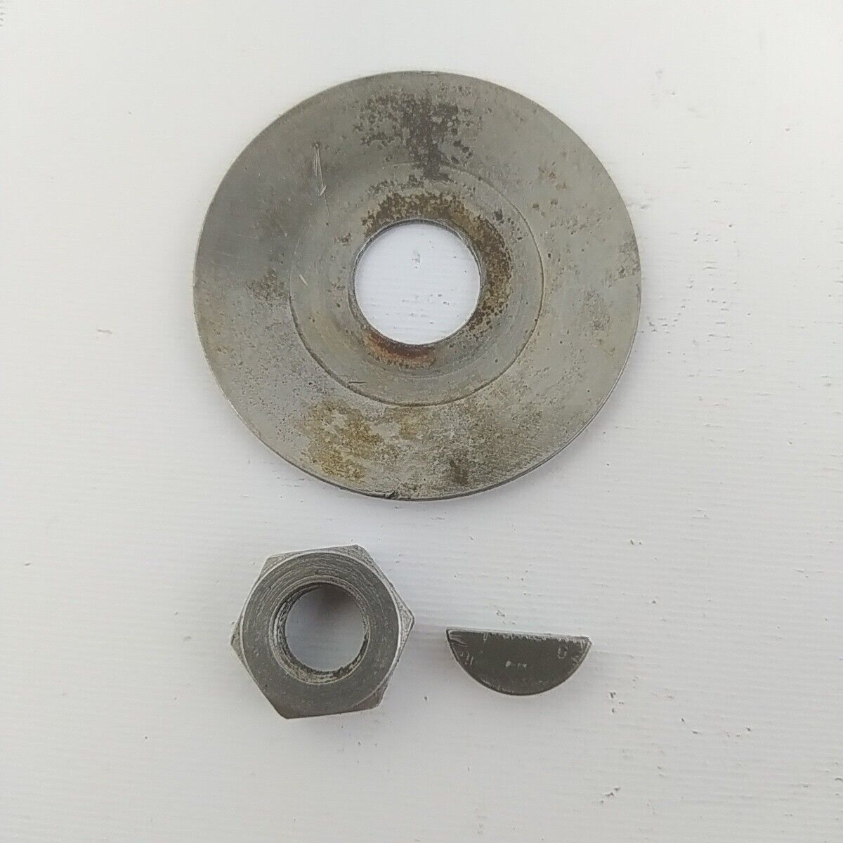 ricambi DADO BULLONE FERMO FRIZIONE per motosega Castor ALPINA PROF 70 usati