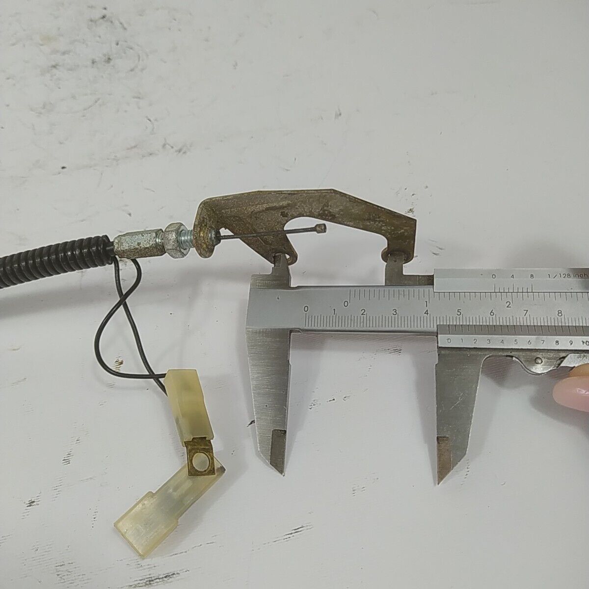 ricambio maniglia ACCELERATORE usato PER DECESPUGLIATORE MCCULLOCH PRO 3000