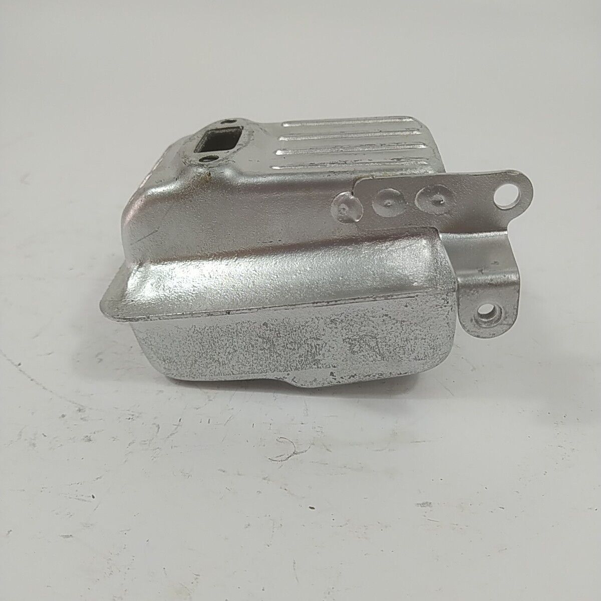Ricambio MARMITTA TERMINALE SCARICO usato decespugliatore EMAK DYNAMAC DB 30 L