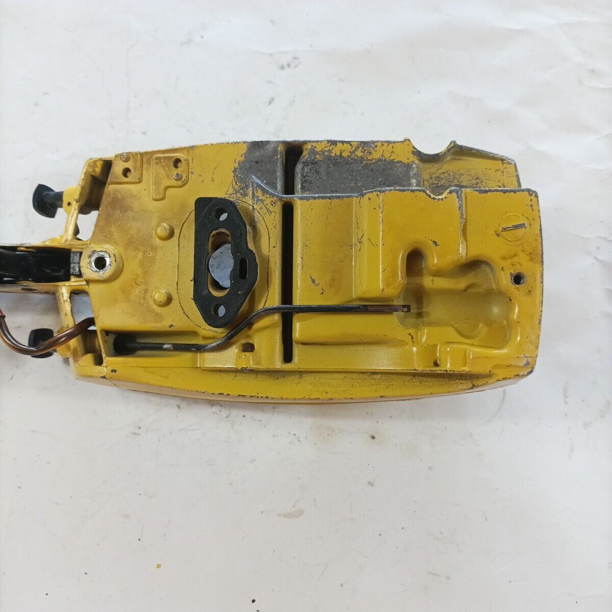 MANIGLIA IMPUGNATURA serbatoio PER MOTOSEGA MCCULLOCH PRO MAC 700 ricambi usati