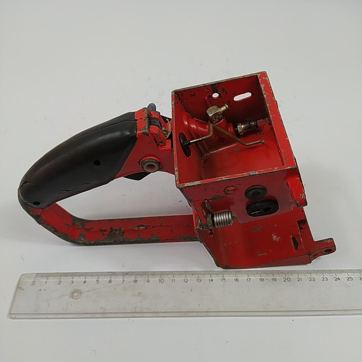 impugnatura PER HOMELITE E SUPER Z PER MOTOSEGA AUTOMATIC SUPER E Z usato