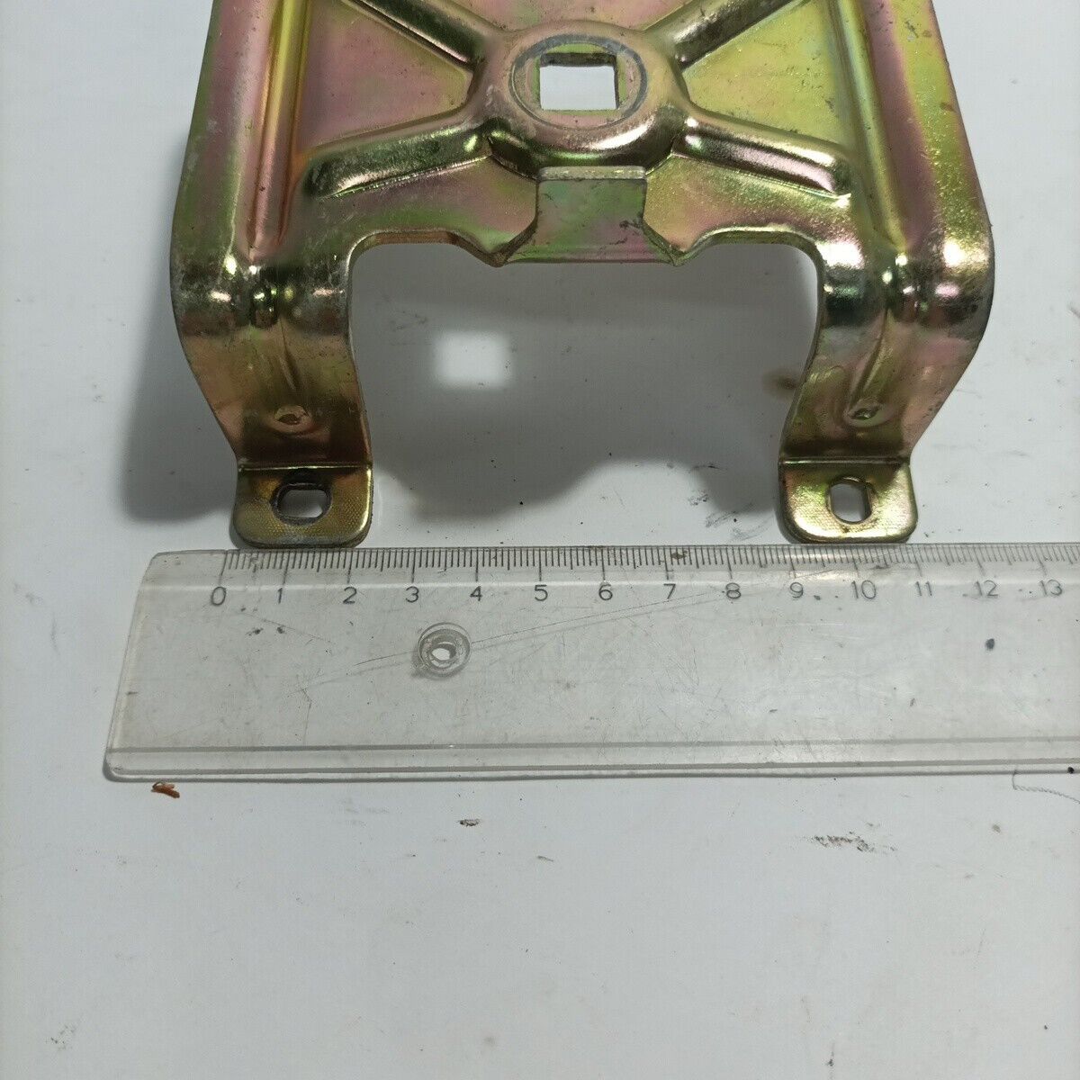 Ricambio STAFFA MOTORE A ZAINO usato per decespugliatore Emak Efco 8425