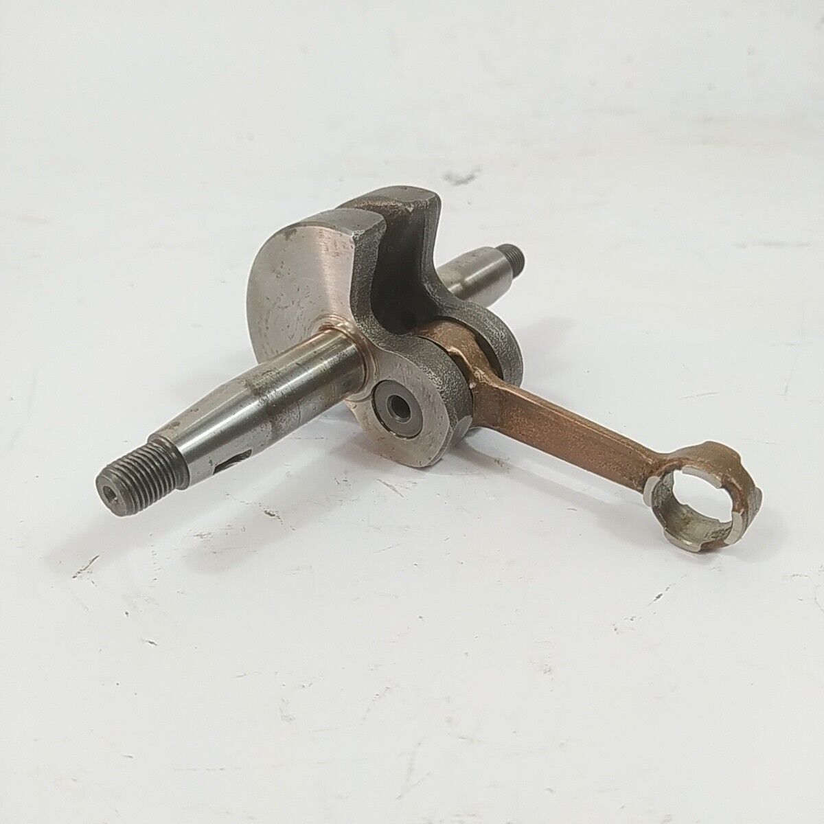 Ricambio ALBERO MOTORE ORIGINALE usato per decespugliatore Komatsu ZENOAH G4K