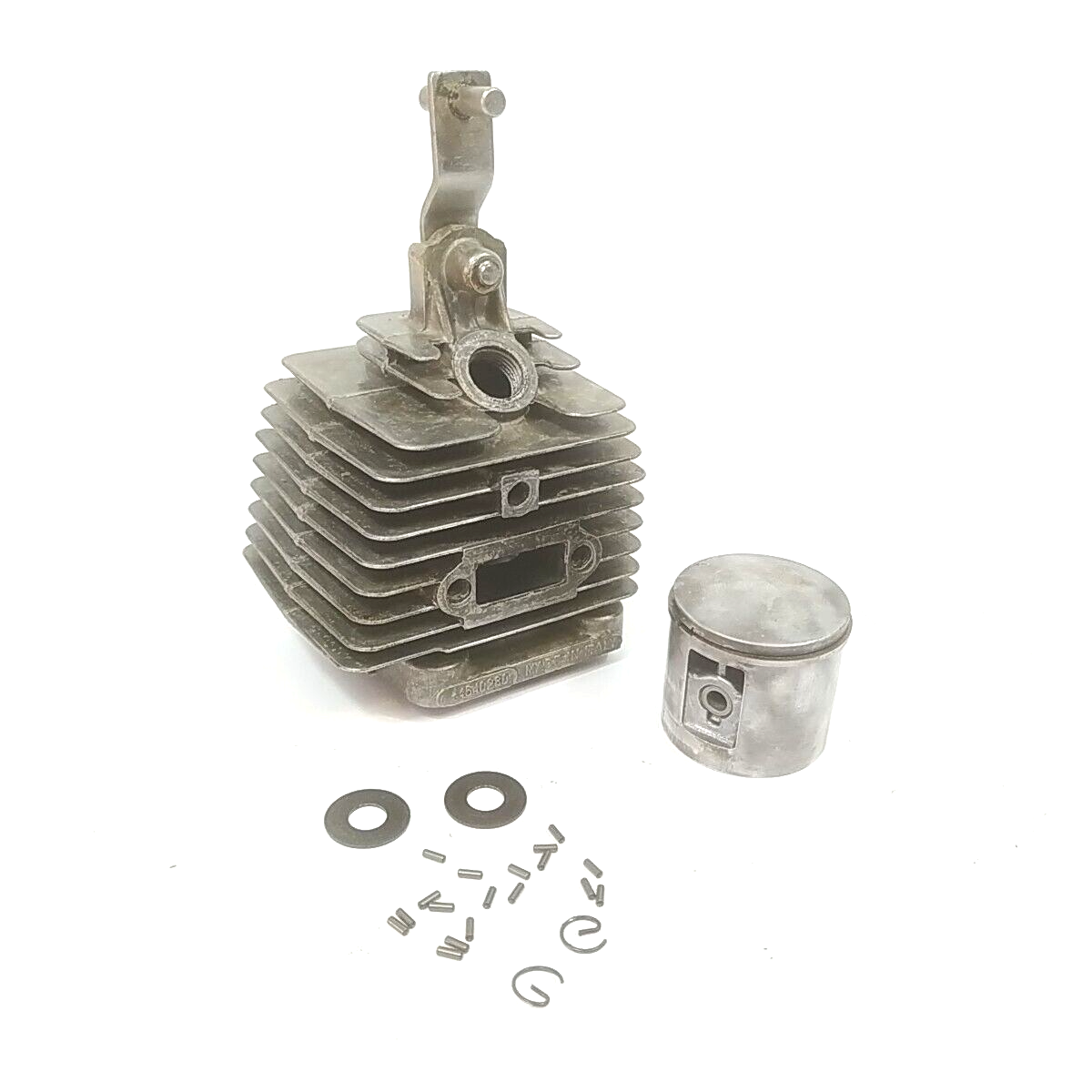 ricambi CILINDRO E PISTONE DIAMETRO 39,6 mm per motosega ALPINA SILVER 40 usati