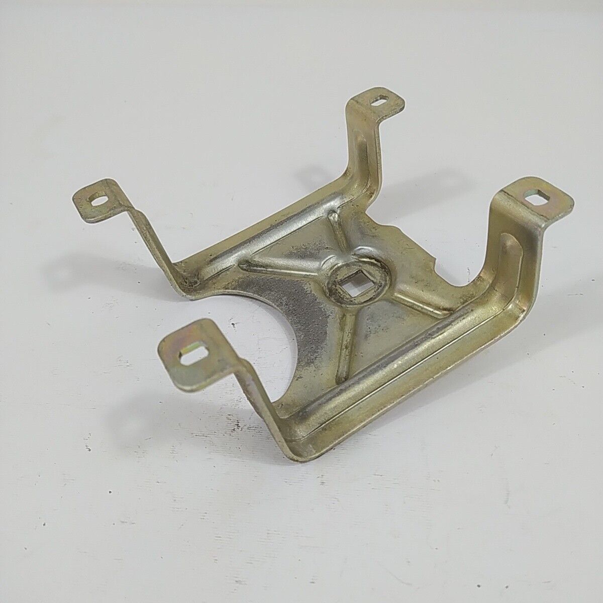 Ricambio per decespugliatore EFCO 8420 8425 8510 STAFFA MOTORE A ZAINO usato