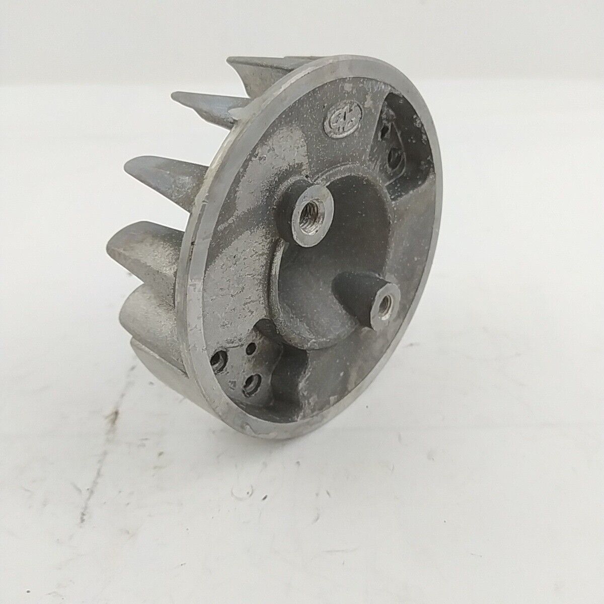 Ricambio VOLANO di accensione usato per decespugliatore MITSUBISHI TL 52 42