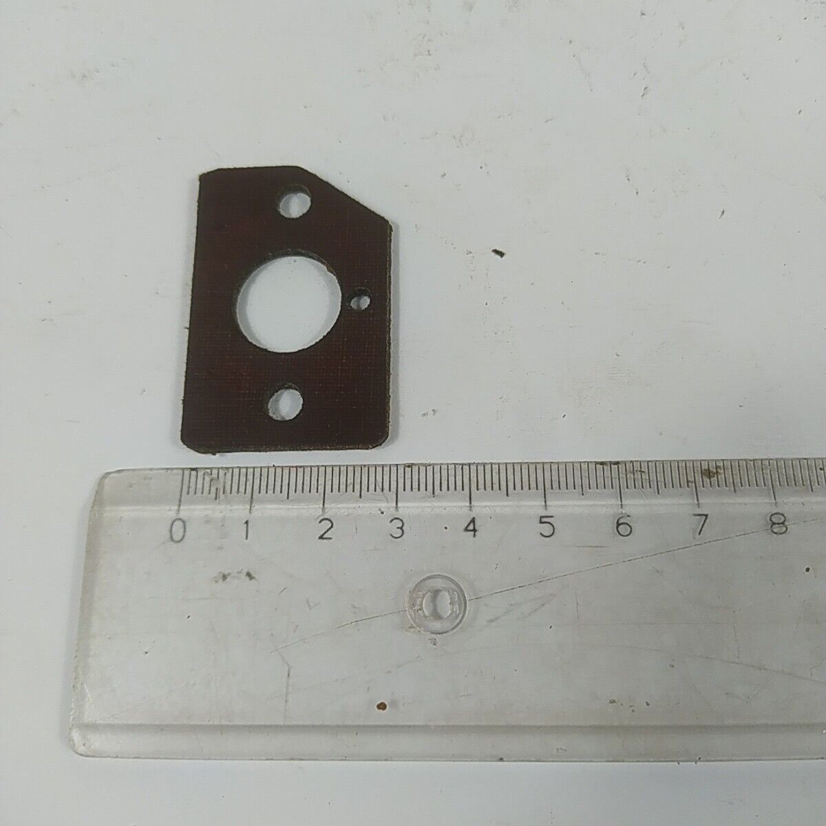 Ricambio FLANGIA RACCORDO CARBURATORE per motosega ALPINA A45 Castor CP 45 usato