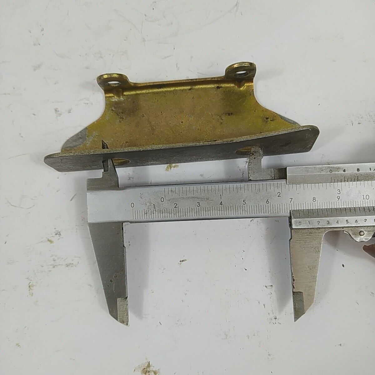 Ricambio STAFFA STAFFE MOTORE per decespugliatore McCulloch 3800 usato