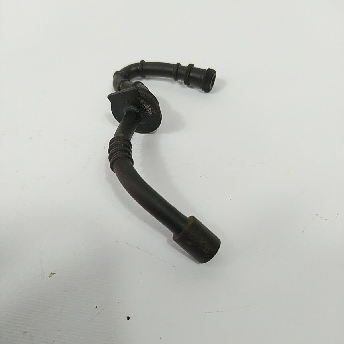 TUBO serbatoio CARBURATORE CARBURANTE PER MOTOSEGA STIHL 025 ricambi usati