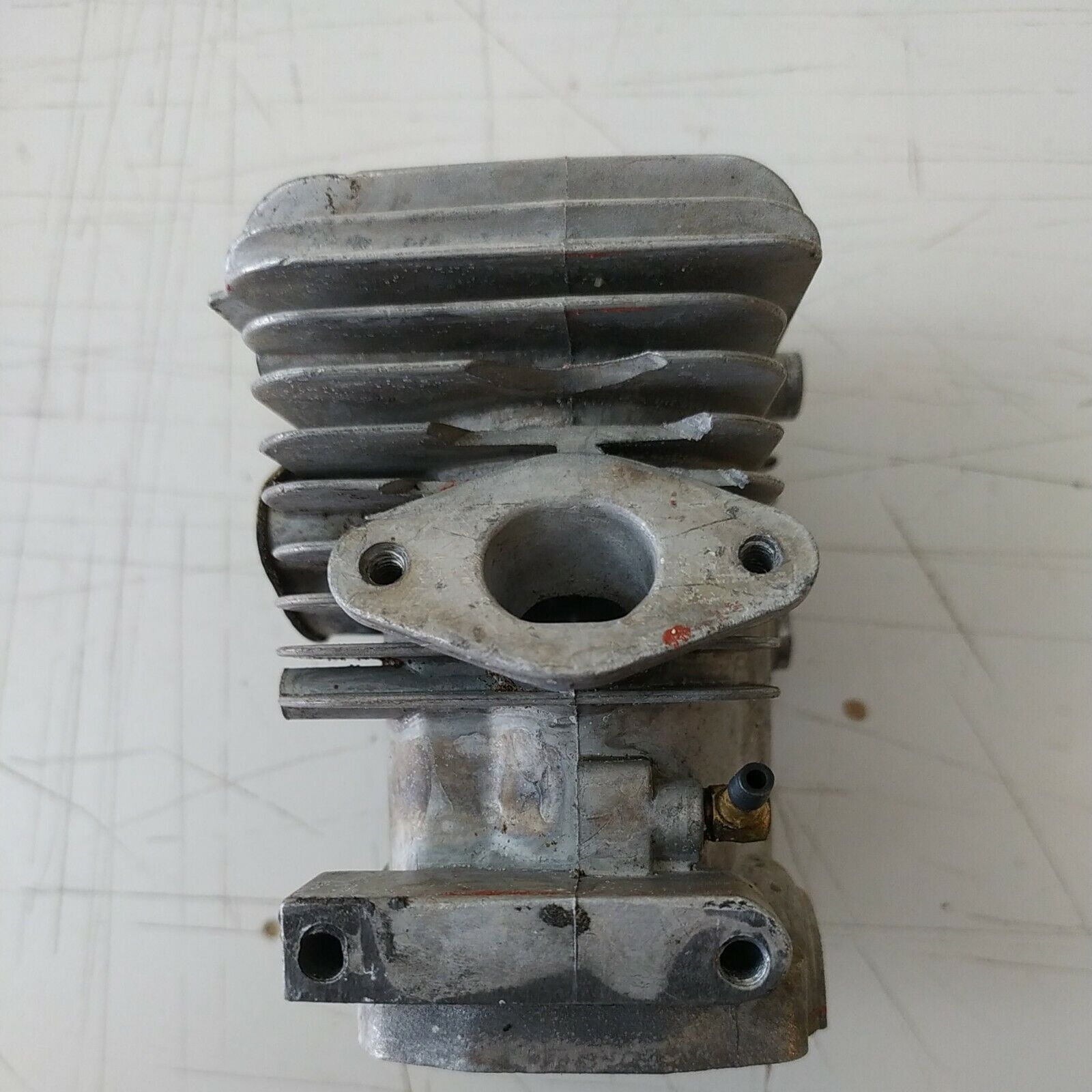 CILINDRO E PISTONE PER MOTOSEGA ALPINA CASTOR CASTELGARDEN GGP PR270 Ø34 usato