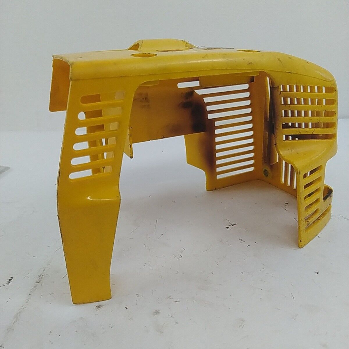 ricambio COPERCHIO copri motore cilindro usato per DECESPUGLIATORE MCCULLOCH GT