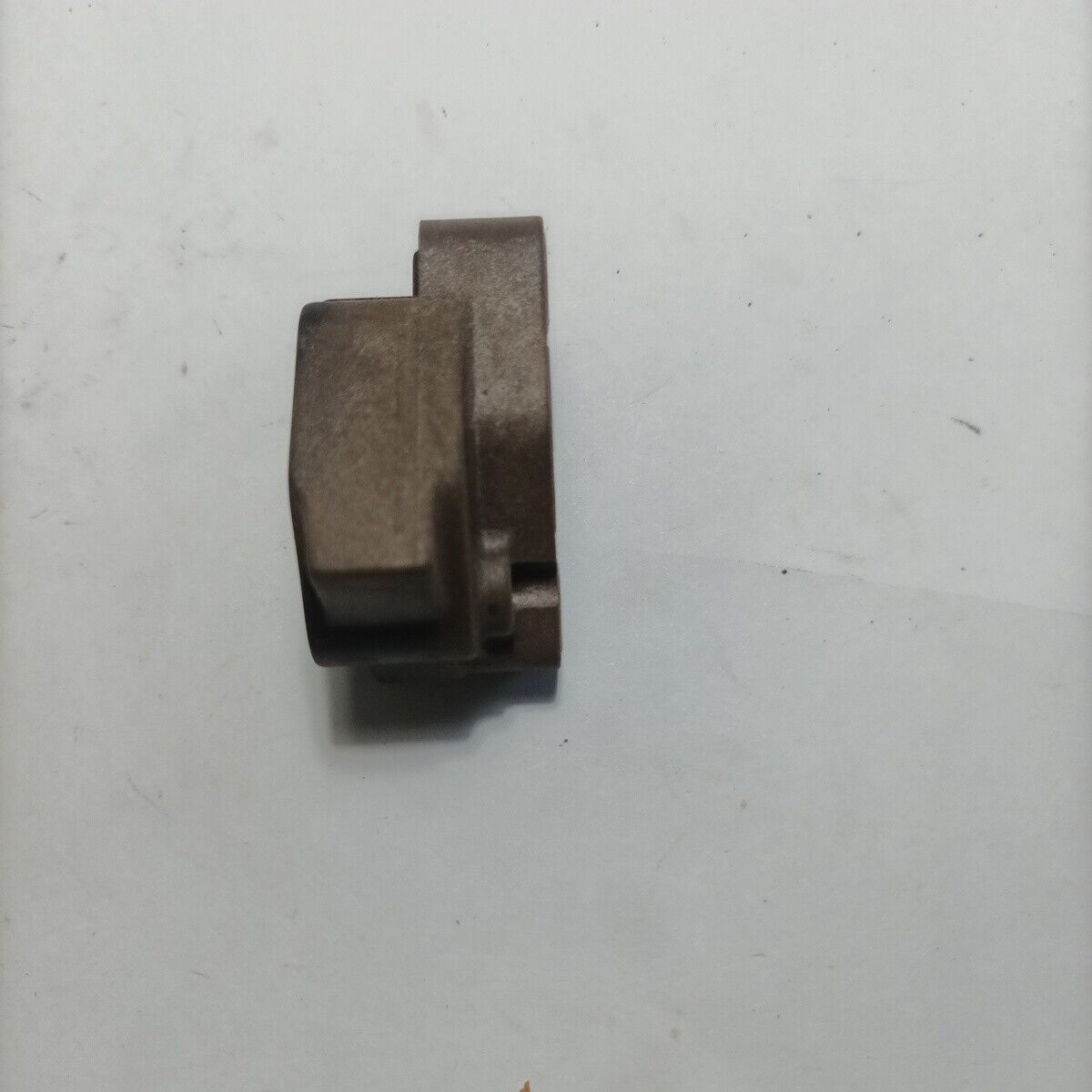 Ricambio usato per DECESPUGLIATORE EFCO oleo mac KING 26 COLLETTORE CARBURATORE 