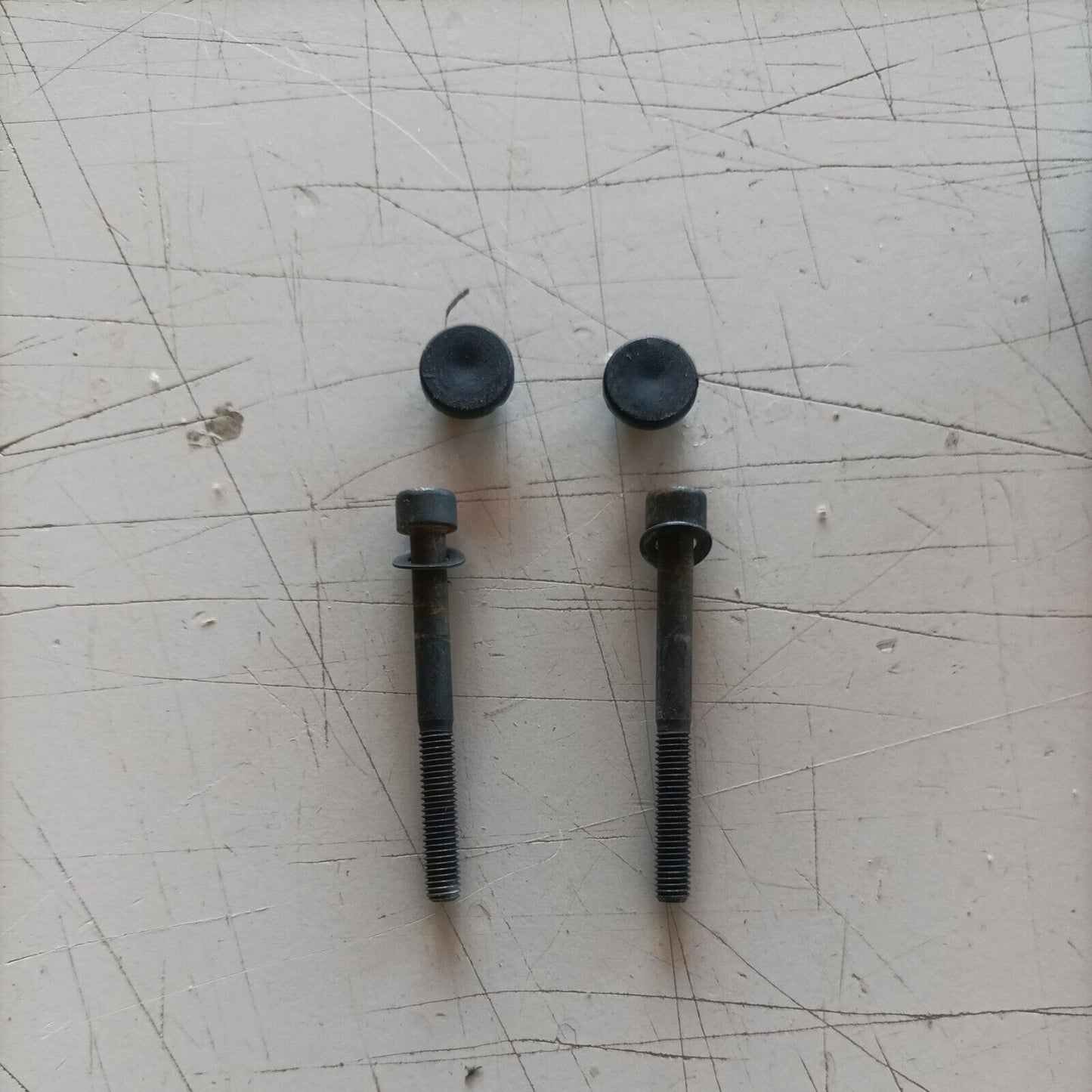 MOTOSEGA OLEO MAC 350 A SUPER supporto FILTRO ARIA E CARBURATORE ricambi usati
