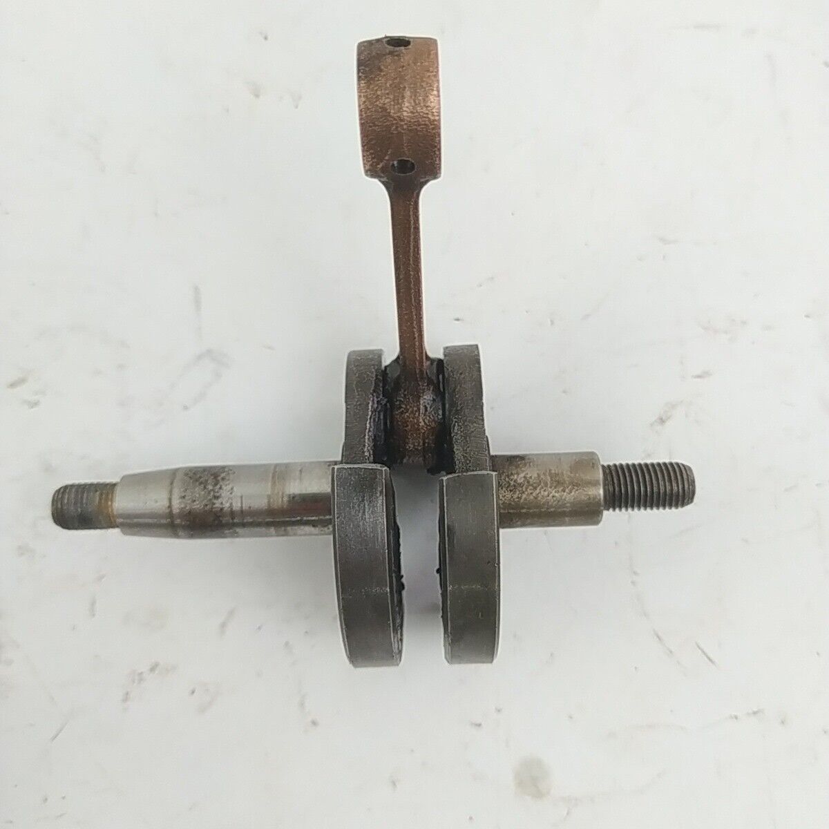 ricambio ALBERO MOTORE biella usato per decespugliatore KAWASAKI TD 33