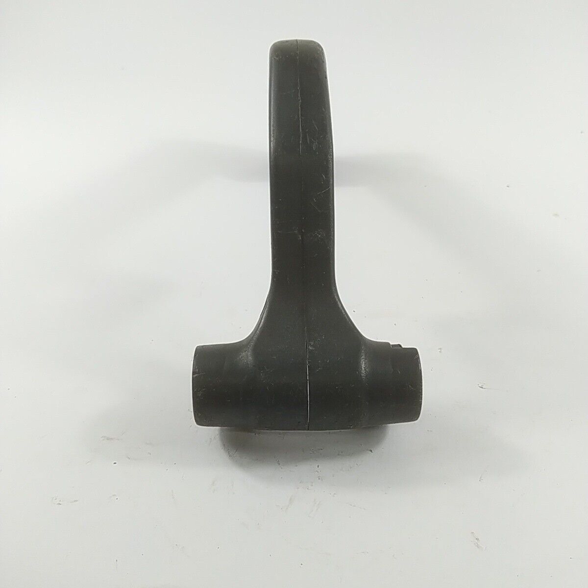 Ricambi MOTOSEGA EFCO BLITZ 35 OLEOMAC usati MANIGLIA IMPUGNATURA COMANDI MANICO