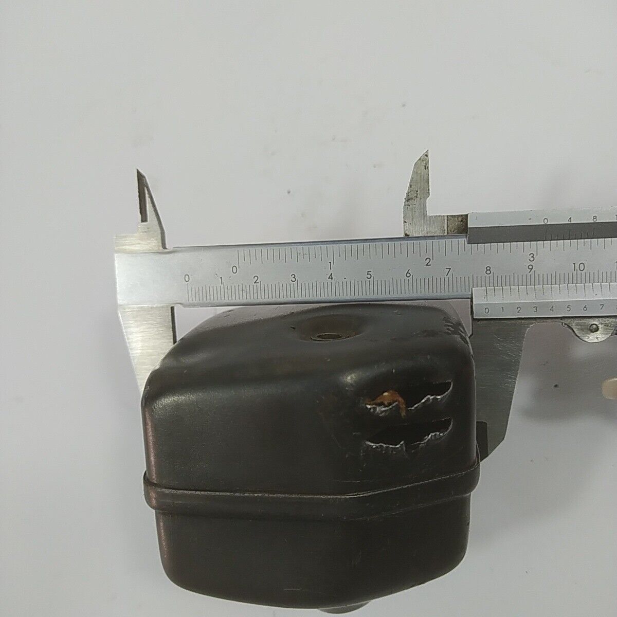 MARMITTA SILENZIATORE TERMINALE SCARICO per motosega HUSQVARNA 51 ricambio usato