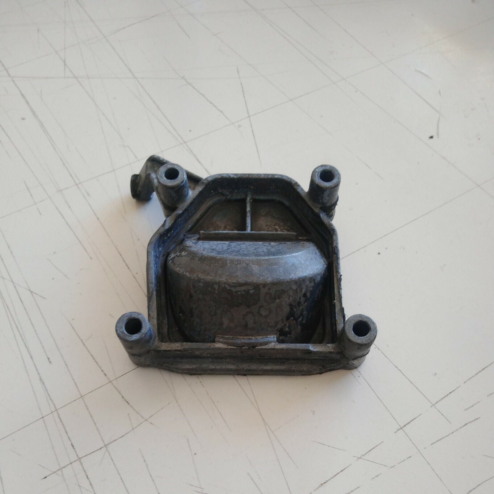 CHIUSURA CILINDRO SERBATOIO decespugliatore EFCO 260 2500 220 ricambi usati