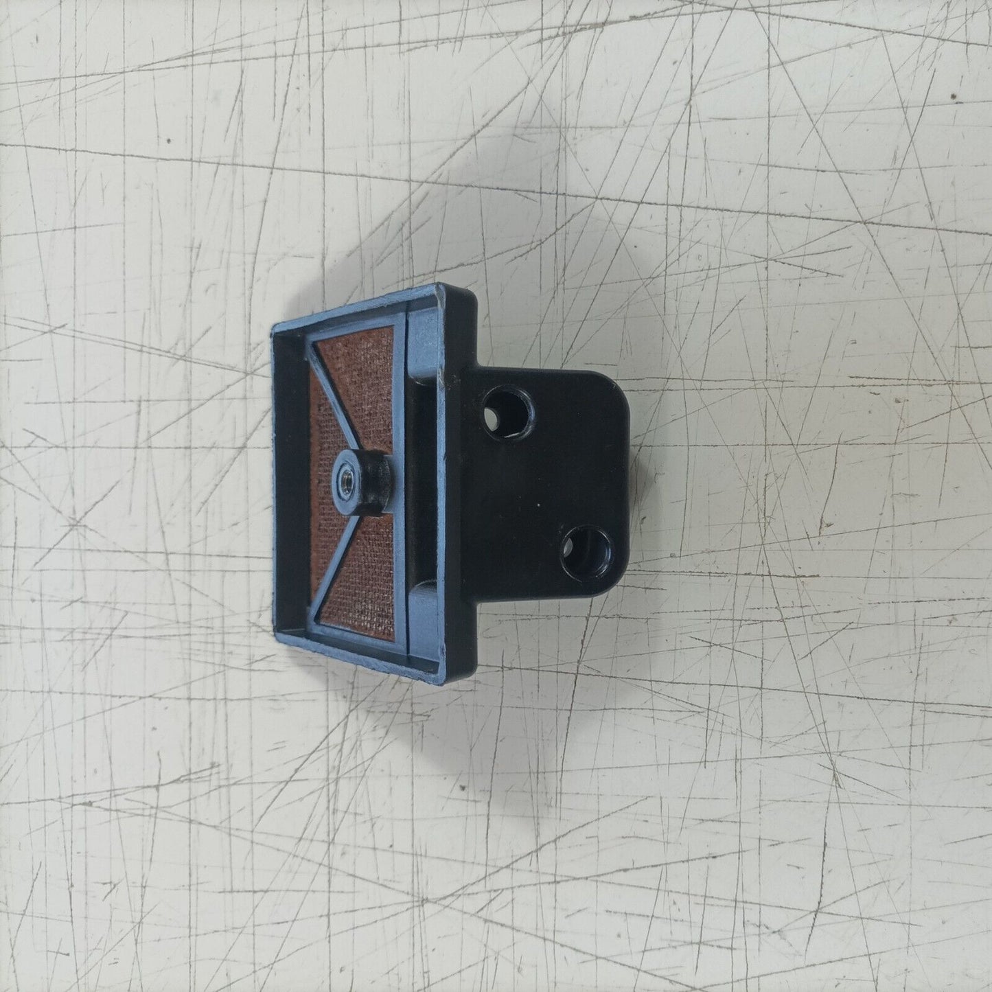 MOTOSEGA OLEOMAC OM 251 filtro aria SUPPORTO CARBURATORE ricambi usati