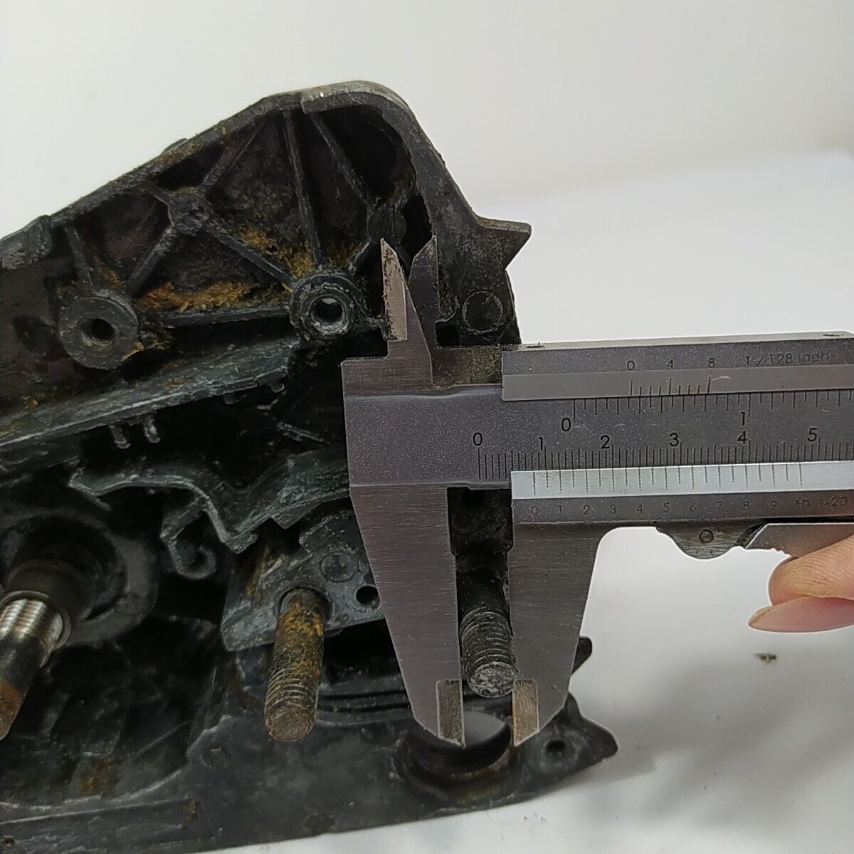 Ricambio CARTER BASAMENTO ALBERO MOTORE PER MOTOSEGA ALPINA CASTOR CP 510 usato 