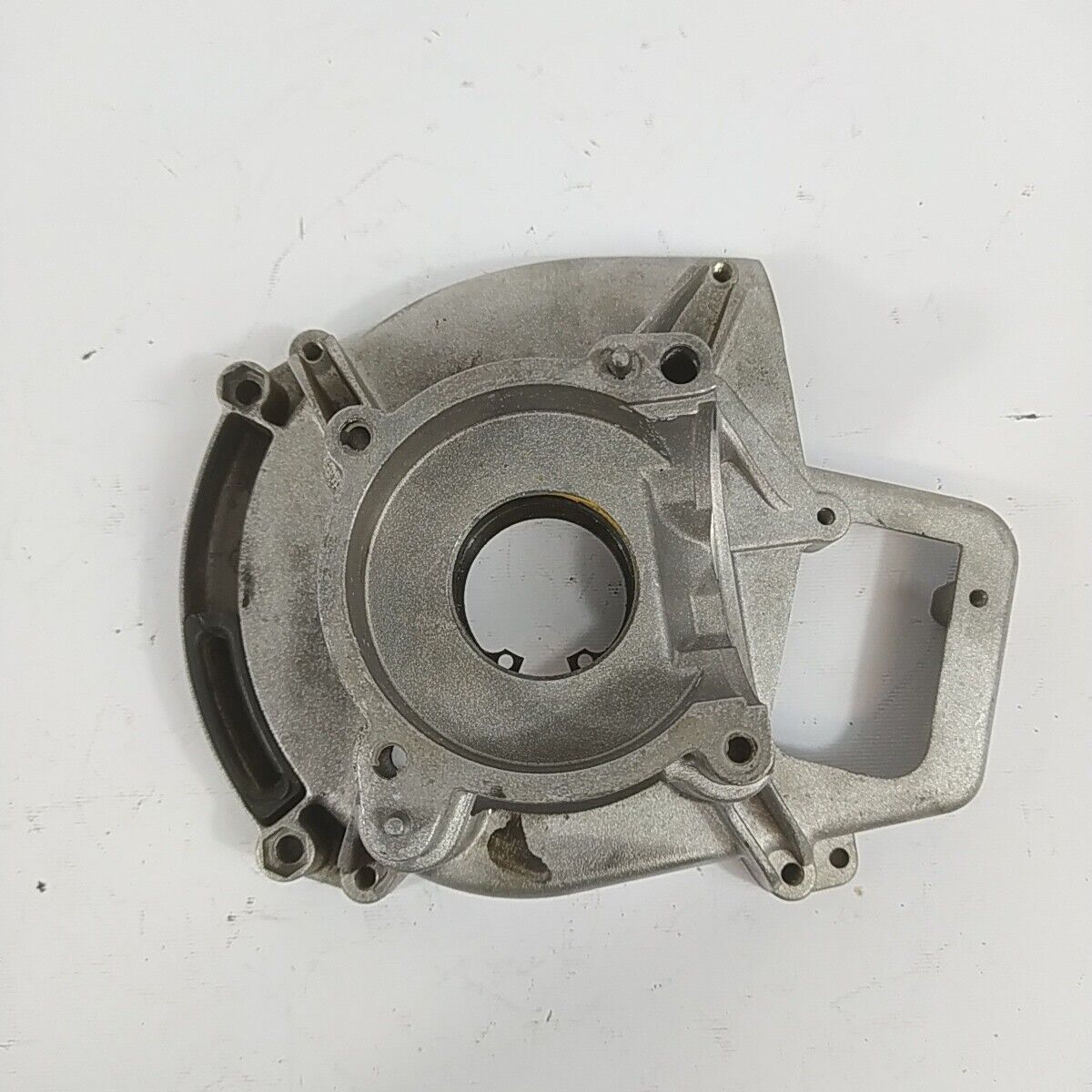 Ricambio usato BASAMENTO CARTER MOTORE decespugliatore Mcculloch ELITE 4200