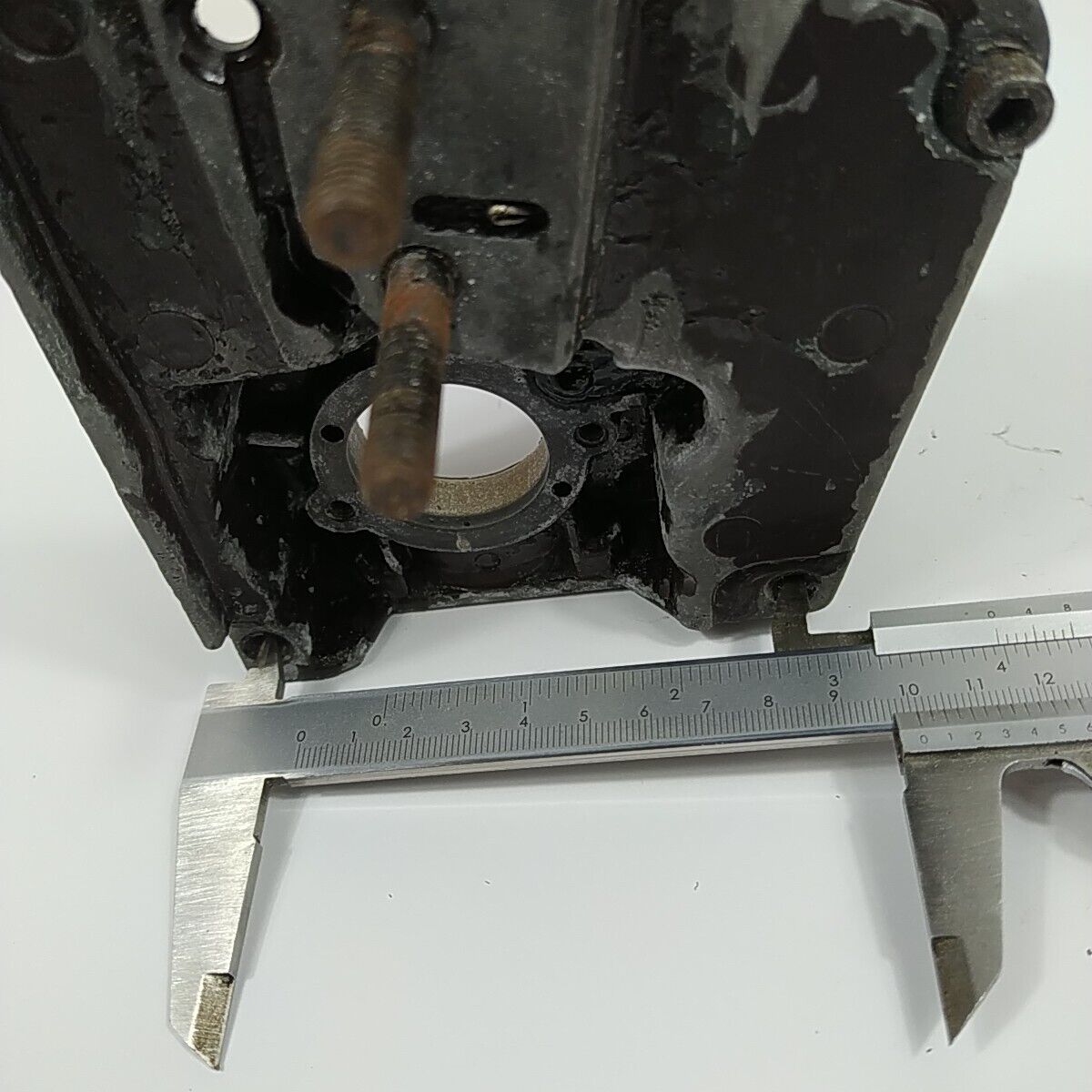 CARTER MOTORE BASAMENTO CILINDRO per motosega CASTOR  ALPINA CP 55 PRO usato