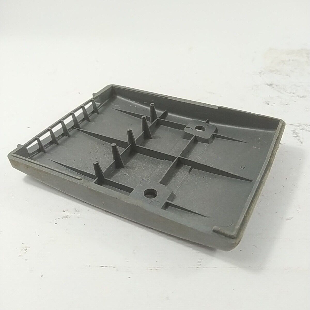 Ricambi MOTOSEGA EFCO BLITZ 35 OLEOMAC usati COPERCHIO CARBURATORE COPRI FILTRO