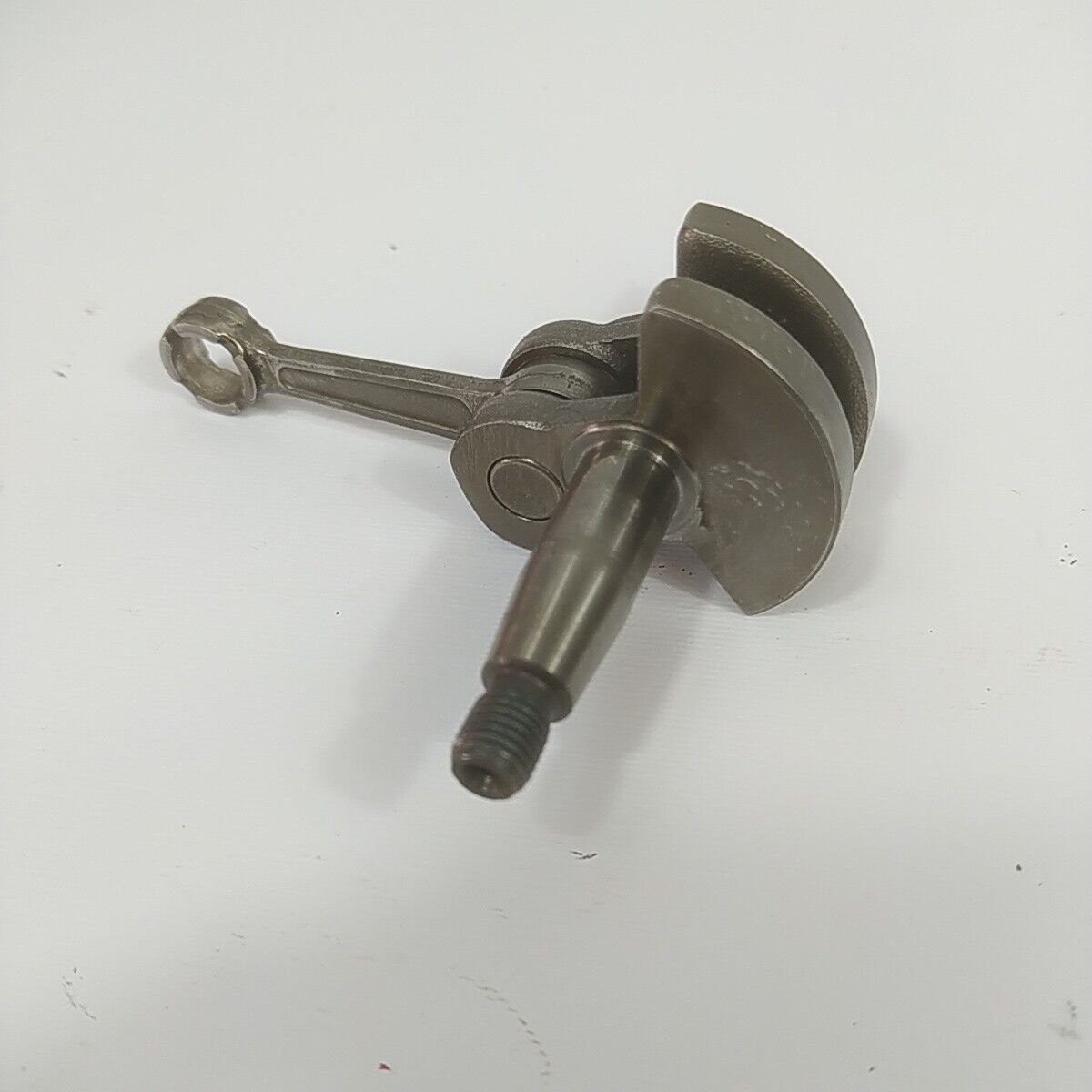Ricambio per decespugliatore EFCO 8250 ALBERO MOTORE ORIGINALE usato