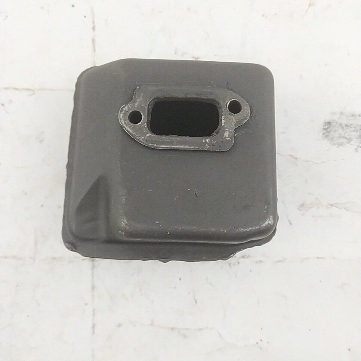 Ricambio Per motosega OLEO MAC 251 MARMITTA SILENZIATORE di scarico usati