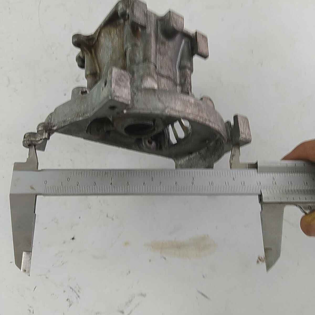 ricambio BASAMENTO CILINDRO motore usato per decespugliatore KAWASAKI TD 33